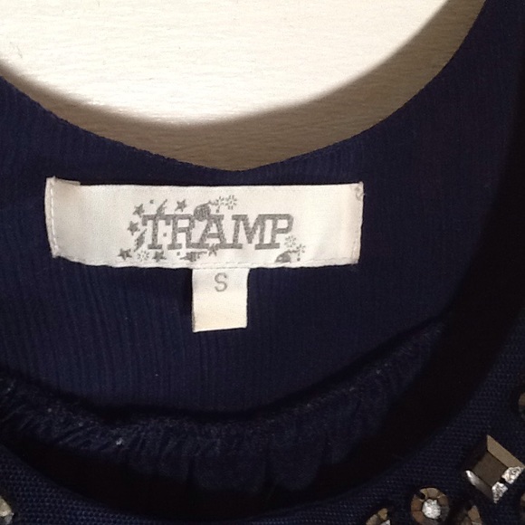 Tramp | Bell -Style Blouse - Picture 3 of 5